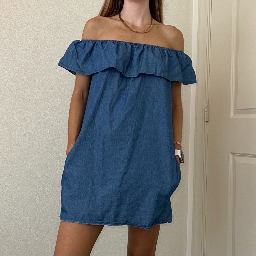 STRAPLESS DENIM DRESS